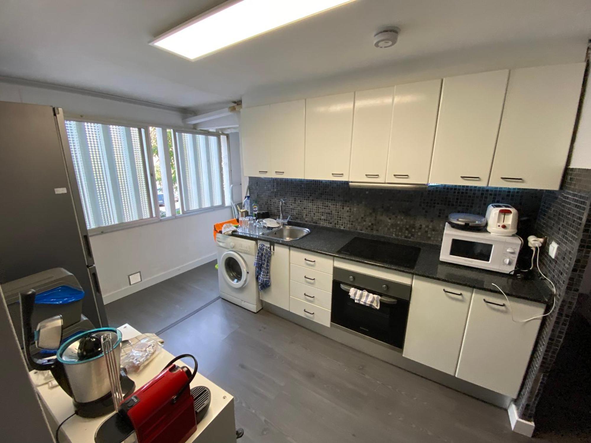 Habitaciones Cerca Del Centro De Barcelona, Barceloneta, Aeropuerto Y Fira L'Hospitalet de Llobregat Luaran gambar